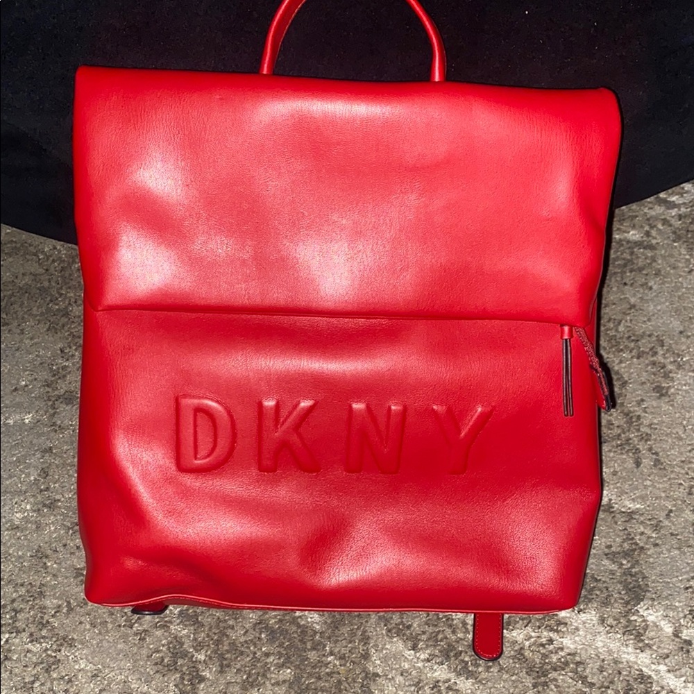 🌟NWT Dkny Red Backpack